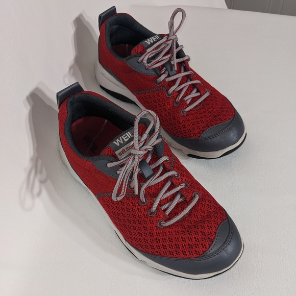 NWOT Dr. Weil Walking Shoes - Picture 5 of 10